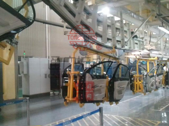 轎車線發動機頂升裝置